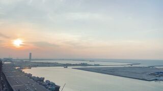 "Discovering Dubai: Where Happiness Awaits"
