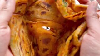 Lachha pyaz ka lachha paratha