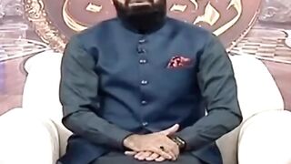 Khiza ne jab askh bahaye apni qismat pe