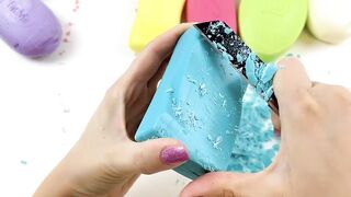 DIY rainbow soap series is a trendy play, with ever-changing looks and sound that heals and relieves stress