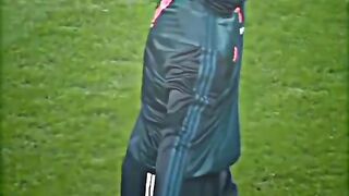 Football player best kick