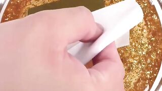 Gold Foils.. I love these satisfying slimes! #parati #slimeasmr #goldfoils slimetube vc