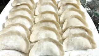 "Bite-sized Bliss: Irresistible Recipes in Every Frame"