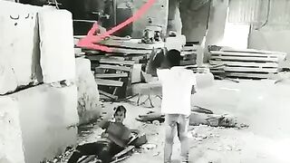 Har Cheaz Main Allah Ke Hiqmat hote hai