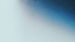 Novinha. Com