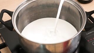 Vegan Tom Kha Hed - Thai Coconut Souo with Mushroom and Tofu Recipe