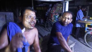 কি কি ভাষায় কথা বলেন কেউ কি বুঝতে পারলেন