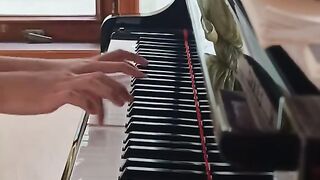 Piano (pirates of the caribbean)