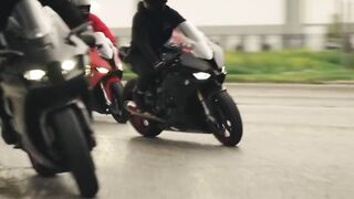 Bike Riders: What a Cool Stunt