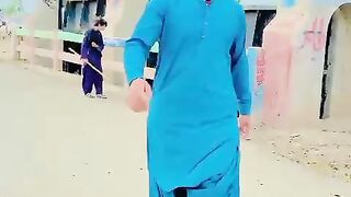 خان