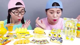 Jeli Marshmallow Makanan Kuning Mukbang DONA