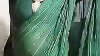 green_saree_outlook_tutorial_#tango_#bigolive_@LiveVideoTutorial(240p).
