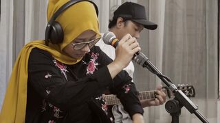 Rindu Setengah Mati - D'masiv Cover Evi Ikasari & Zakky Achmad