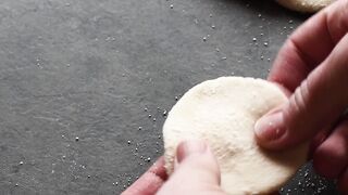 "Pizza Perfection: Unlocking the Secrets of Delicious Pies"