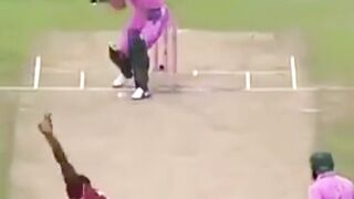 Ab de Villiers amazing cricketing shot 6 and 4 deal