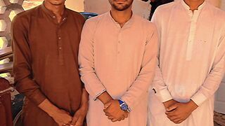 Chal Dene ke tabale ma chalne ka maza dekh