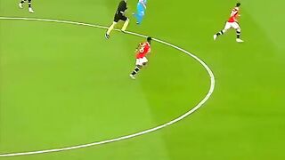 What a Control Incredible #football #control