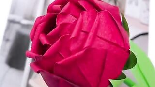 Amazing rose papercraft