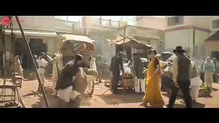 Naino Ne Baandhi - Lyrical _ Gold _ Akshay Kumar _ Mouni Roy _ Arko.