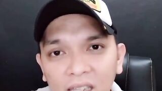 BUAT KAMU YANG BERUSAHA MOVE ON