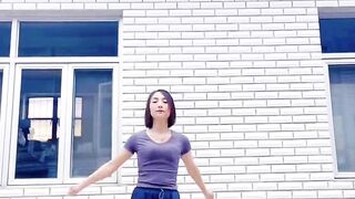 No advice, no need to agree, I like it, it's worth it #MovementKid #GetHighToTheRhythm
