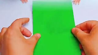 Paper making frog handricraft