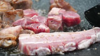 "Cooking with Carnivores: Delicious Meat-Based Meals"
