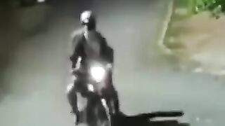 كيد الشياطين اللصوص