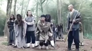Shaolin Monks were ambushed by killers???? But all of them were destroyed by monks' unique Kung Fu!!