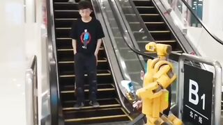 Funny Robot????????#febspot #Ai #digital #Music