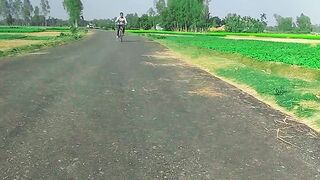 MOMINUR video