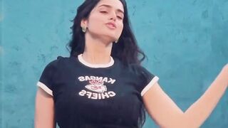 Ayesha Khan