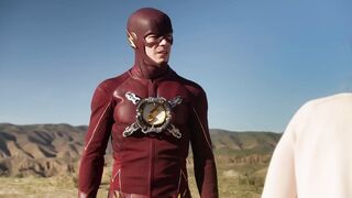 Supergirl Powers and Fight Scenes - Arrowverse Crossovers