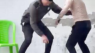 مقلب الضحك ولكنه خطير