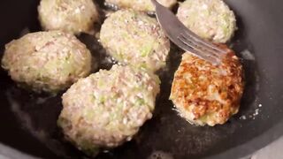 НИКТО НЕ ВЕРИТ,ЧТО В НИХ НЕТ МЯСА! РЕЦЕПТ ПОТРЯСАЮЩИХ КАПУСТНЫХ КОТЛЕТ!.