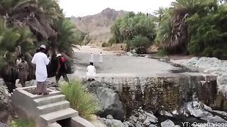 Surprise  Flash Flood Cought on Video