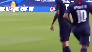 Neymar Jr. skills to hard