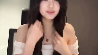 Danielle cute live stream video