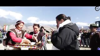 Tenzin Kunsel - Bod-kyi Losar  Tibetan song 2019