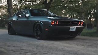 Dodge challenger ????