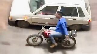 shaktiman_#_????bike_#rider_????_rx_100_bike_moth_kuya_lovers_????????❤️#trending_#song_#shorts(480p).