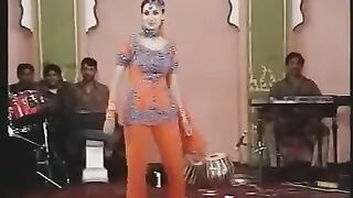 Deedar beautiful dance