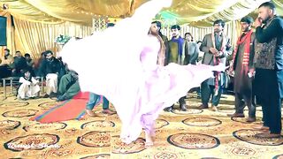 Party mujra dance