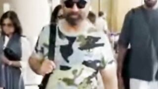 Kamal Hassan Spotted At Mumbai Airport #kamalhassan #shorts #short #trending #viral #bollywood #shortvideo