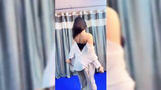 Indian Girl Zeba Bi Dance 2