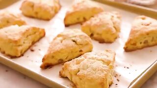 The BEST Scones Recipe