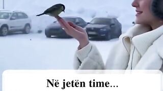 Bird and women love seen