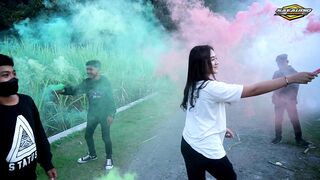 Dj Yeyen Novita