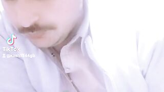 Main sad Hoon
