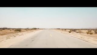 Halsey - Bad At Love.